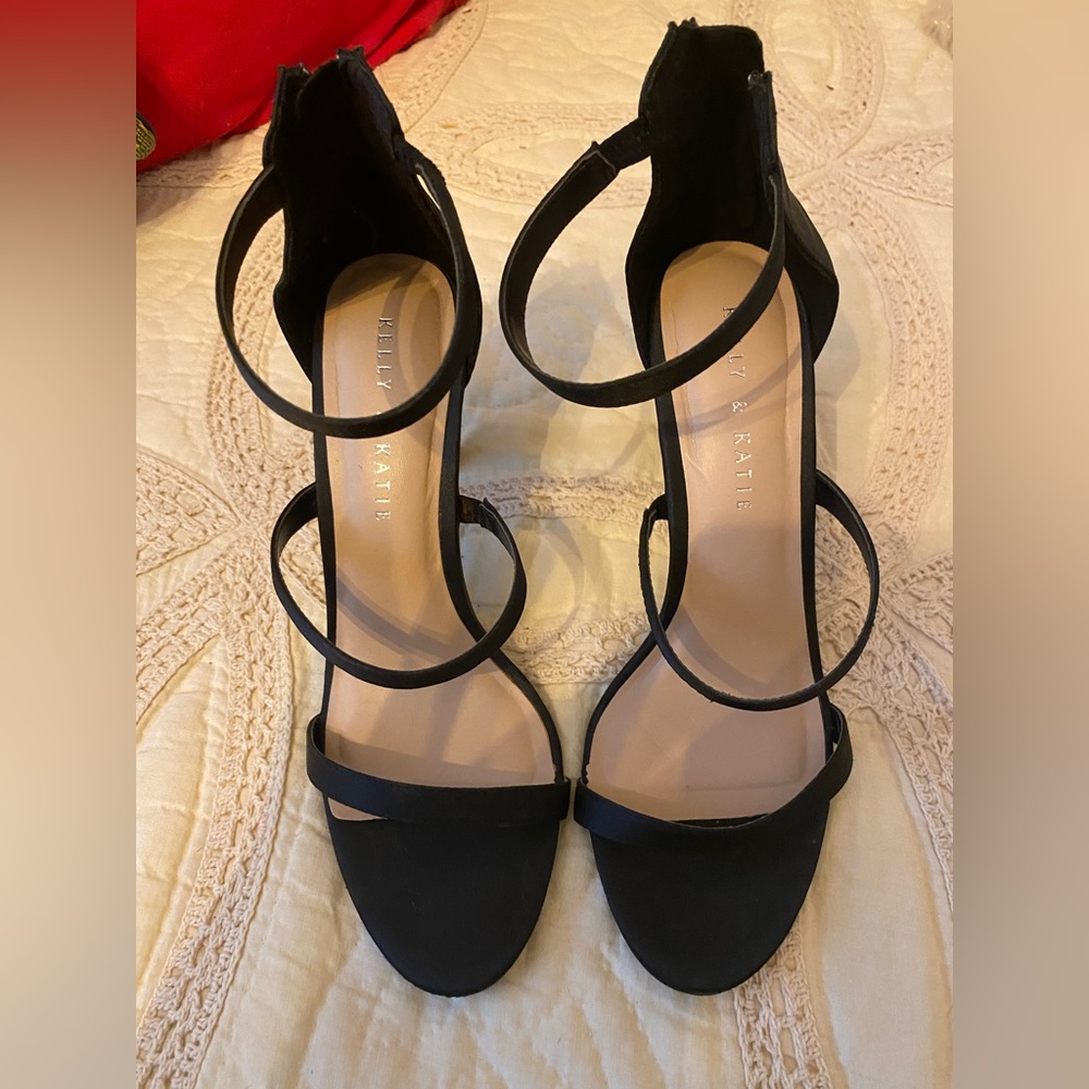 Dress shoes